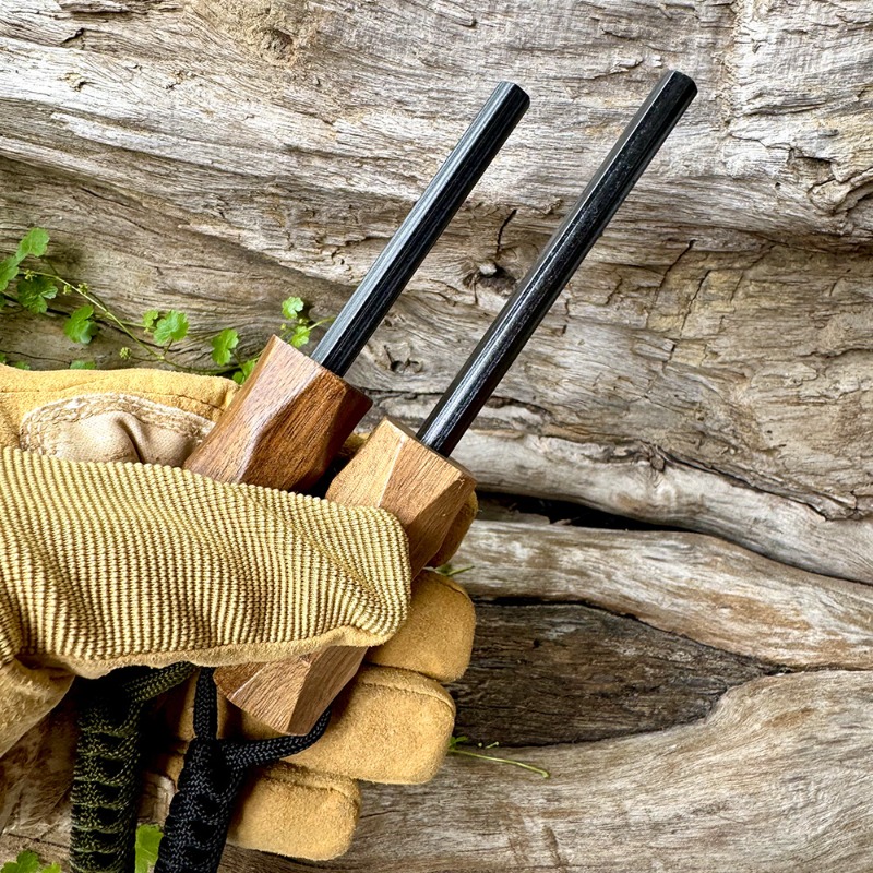 Hexagonal Firestone Rod Wooden - огляд і ціна Ferro Rod Striker